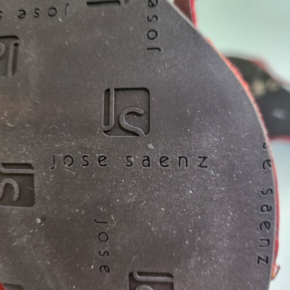 Jose Saenz Red Patent Leather Rosette Sling Back Wedge Sandals Size 7 - Picture 6 of 7